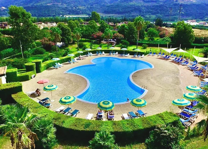 Club One Bed 75g דירה *